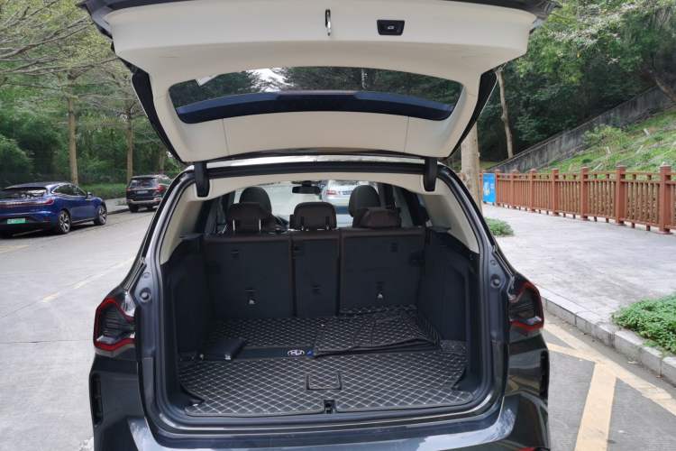 Used BMW iX3 2022 Leading Model Trunk