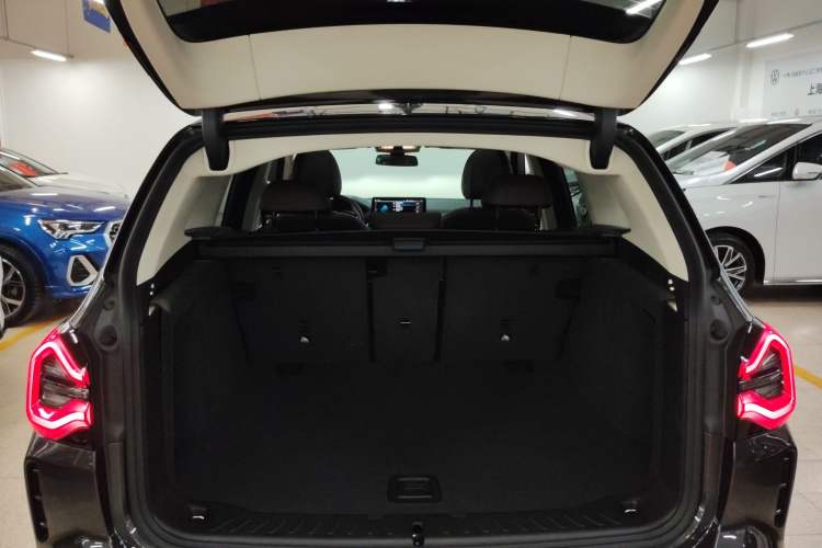 Used BMW iX3 2022 Leading Model Trunk