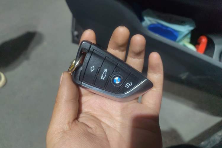 Used BMW iX3 2022 Leading Model Vehicle Key