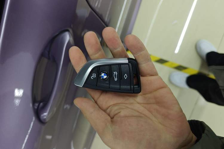 Used BMW iX3 2022 Leading Type Vehicle Key