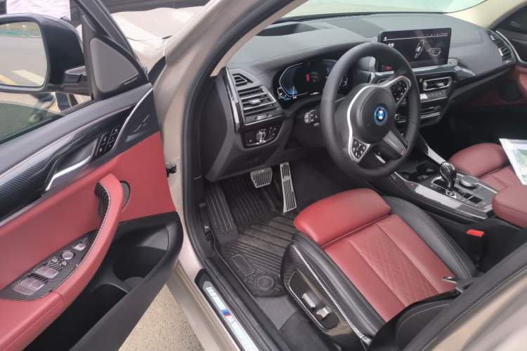 Used BMW iX3 2022 Leading Type Driver Seat