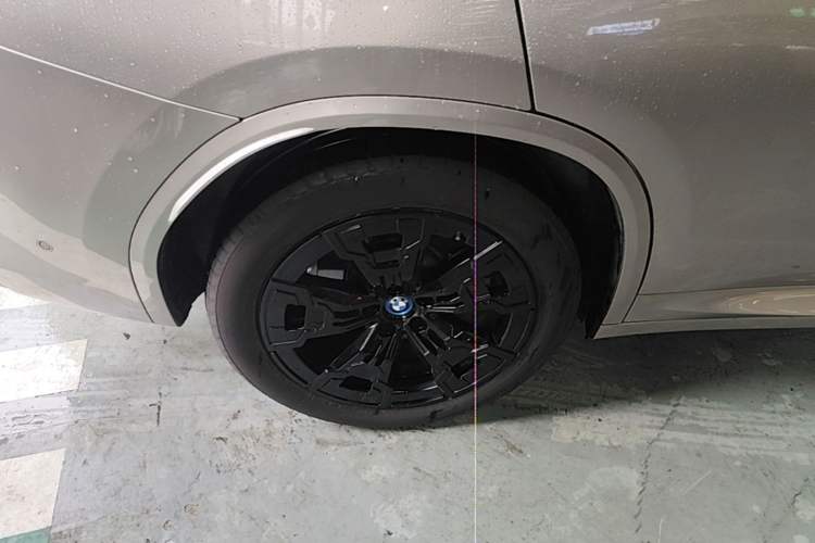 Used BMW iX3 2022 Leading Model Right Rear Wheel Hub