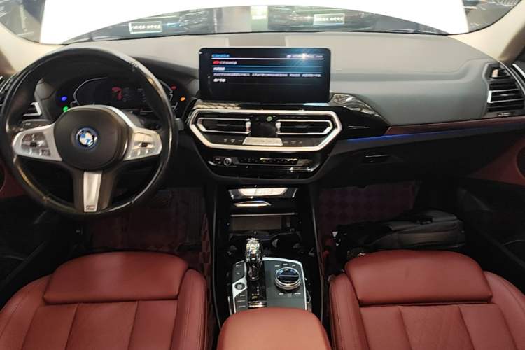 Used BMW iX3 2022 Updated Leading Version Center Console