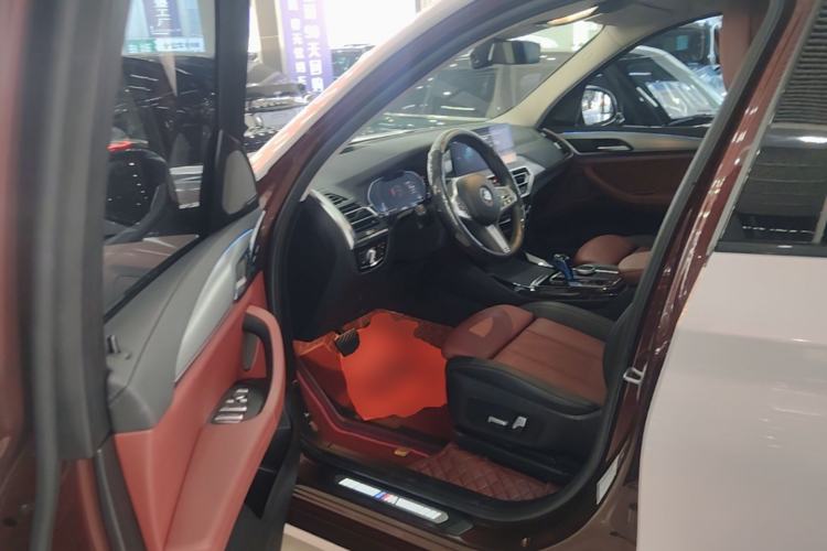 Used BMW iX3 2022 Updated Leading Type Driver Seat