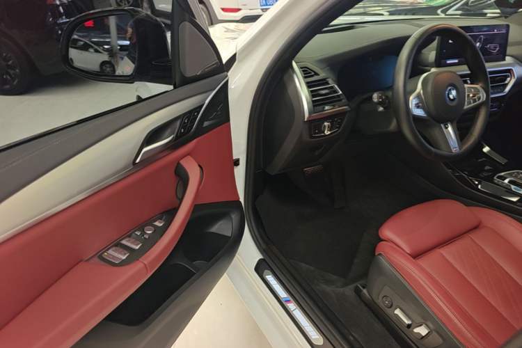 Used BMW iX3 2022 Updated Leading Type Driver Seat