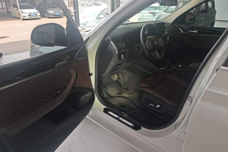 Used BMW iX3 2022 Updated Leading Version Driver Seat