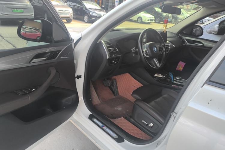 Used BMW iX3 2022 Leading Type Driver Seat