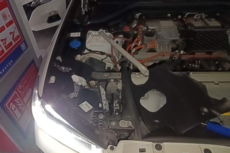 Used BMW iX3 2022 Leading Model Engine Bay Right