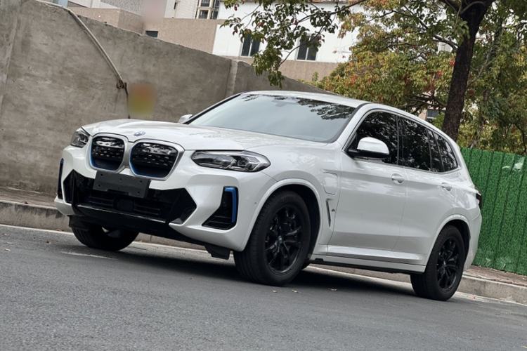 Used BMW iX3 2022 Leading Model Exterior 1