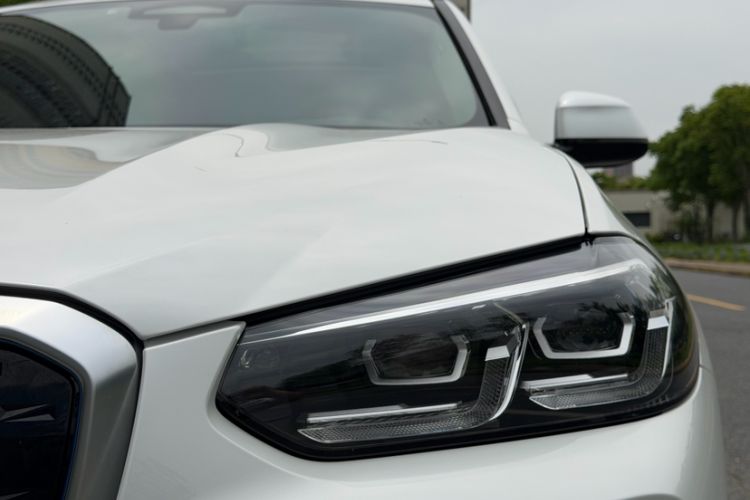 Used BMW iX3 2022 Leading Model Exterior 1