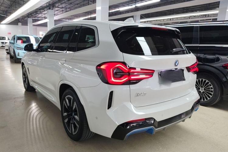 Used BMW iX3 2022 Leading Model Exterior 2