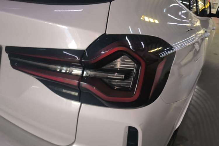 Used BMW iX3 2022 Leading Model Exterior 3