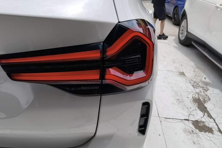 Used BMW iX3 2022 Leading Model Exterior 3