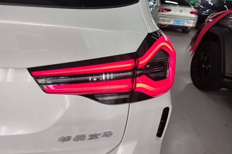 Used BMW iX3 2022 Leading Type Exterior 3