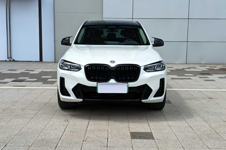 Used BMW iX3 2022 Leading Model Exterior 4
