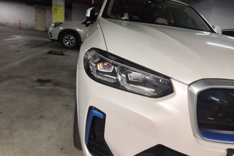 Used BMW iX3 2022 Leading Model Exterior 6