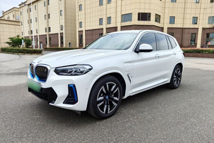 Used BMW iX3 2022 Leading Model Exterior 6