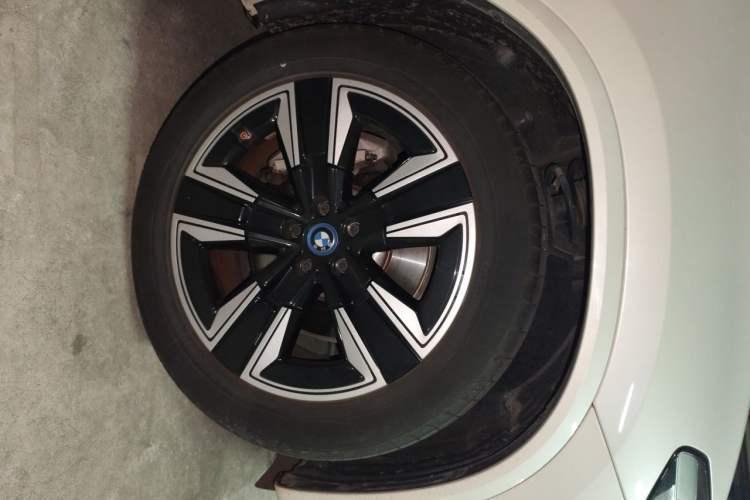 Used BMW iX3 2022 Leading Model Exterior 7