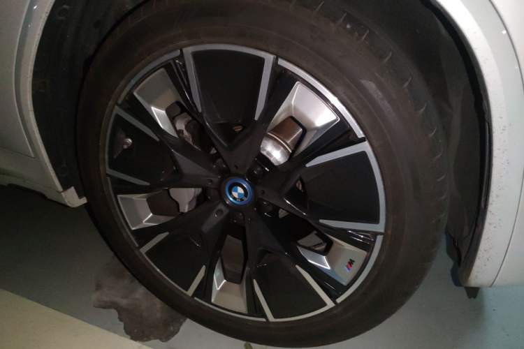 Used BMW iX3 2022 Updated Leading Type Exterior 7