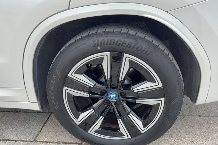 Used BMW iX3 2022 Leading Model Exterior 7