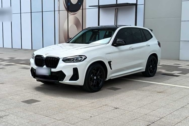 Used BMW iX3 2022 Leading Model Exterior 8