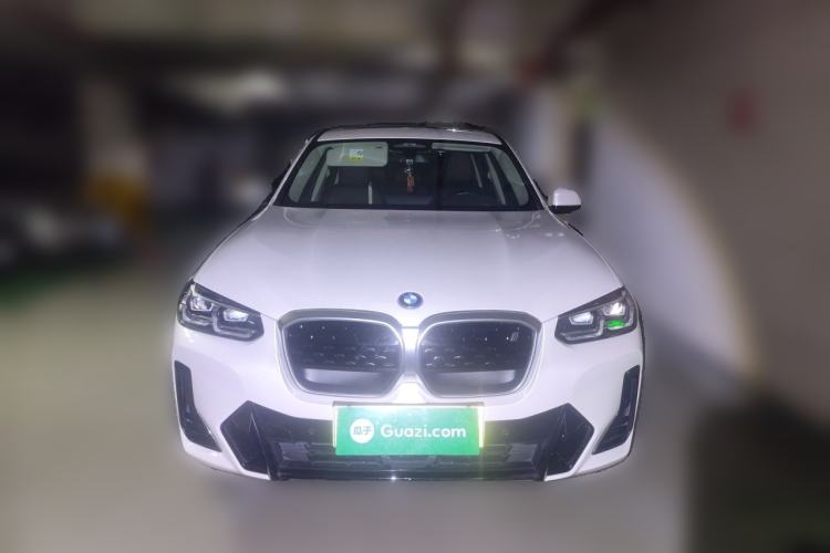 Used BMW iX3 2022 Updated Leading Version Front