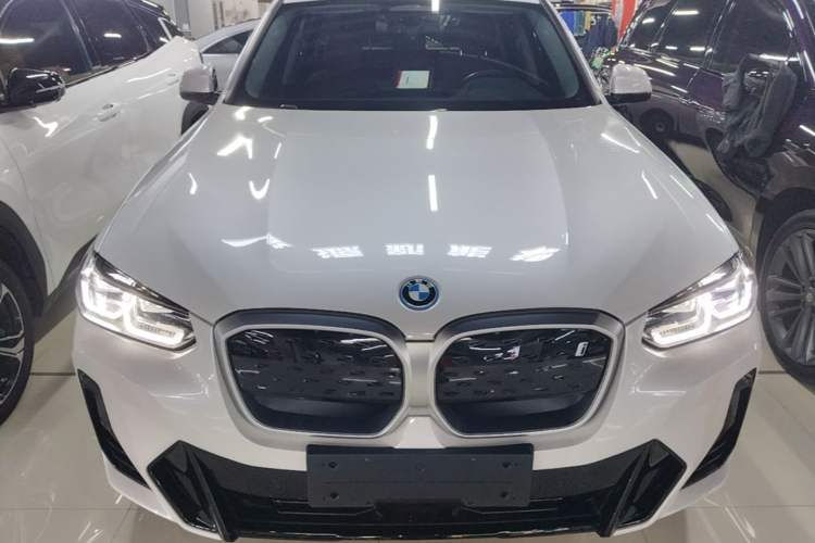 Used BMW iX3 2022 Leading Model Front