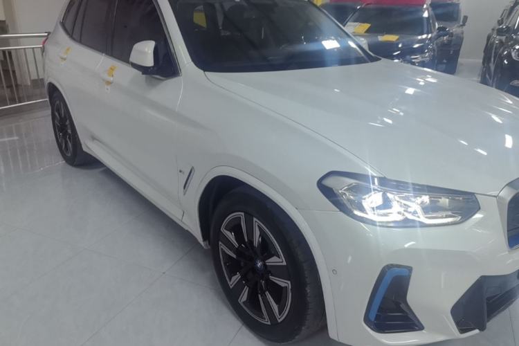 Used BMW iX3 2022 Leading Model Front Right 45 Deg