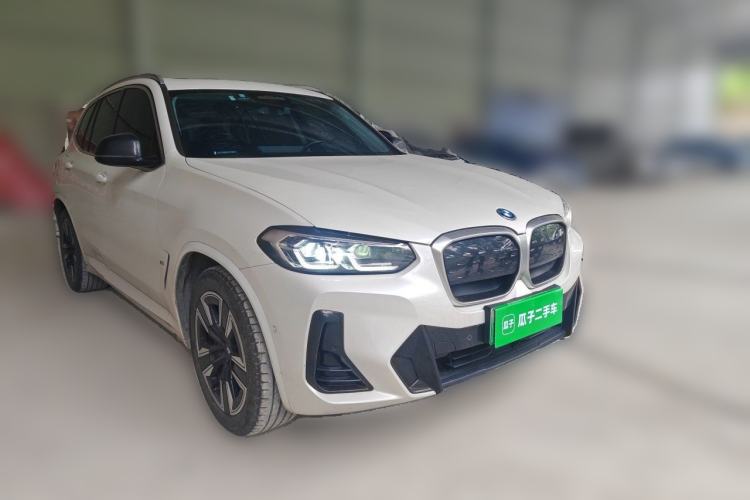 Used BMW iX3 2022 Leading Model Front Right 45 Deg