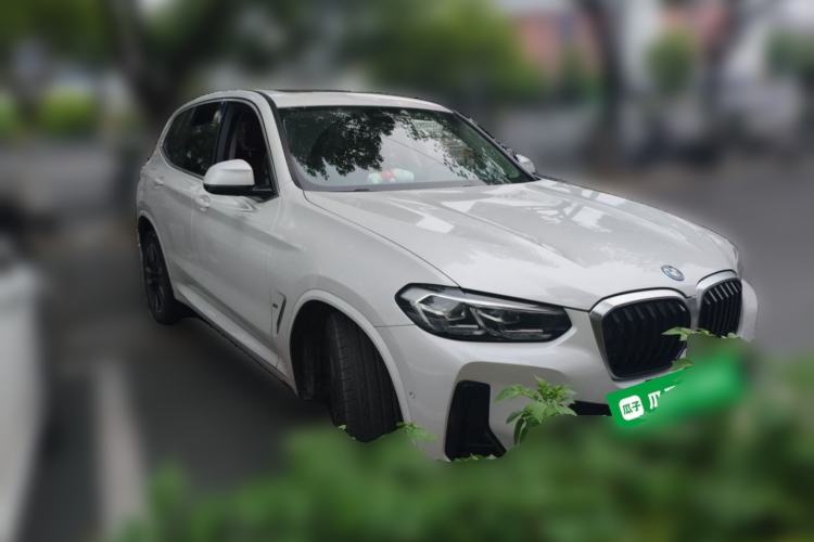 Used BMW iX3 2022 Leading Model Front Right 45 Deg