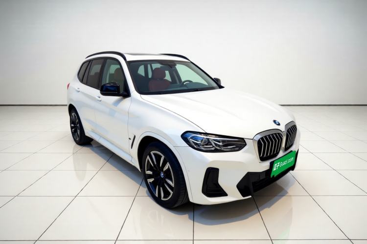 Used BMW iX3 2022 Leading Model Front Right 45 Deg