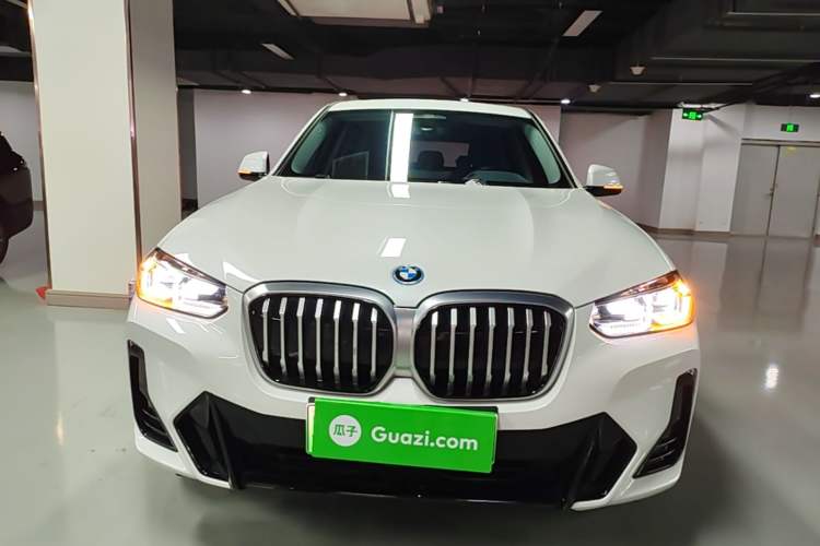 Used BMW iX3 2022 Updated Leading Version Front
