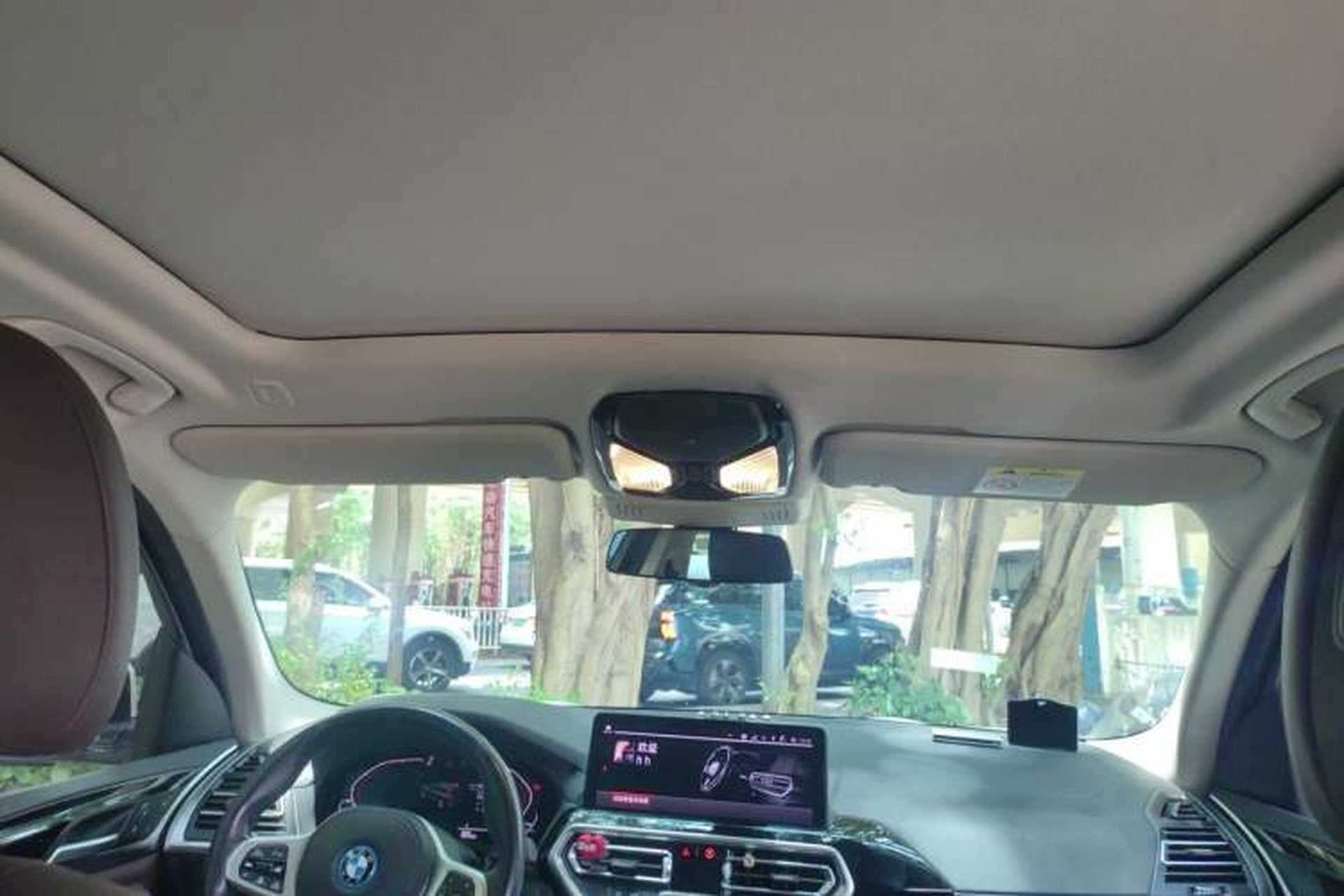 Used BMW iX3 2022 Leading Model Headliner
