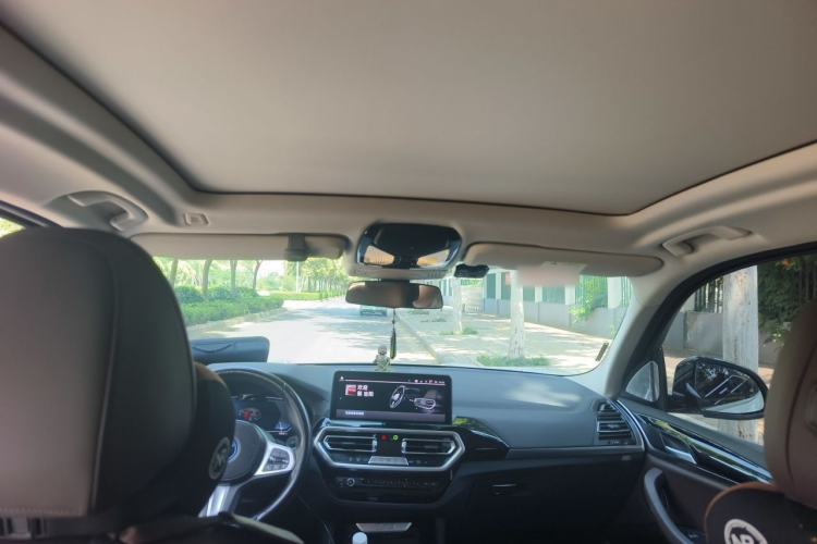 Used BMW iX3 2022 Leading Model Headliner