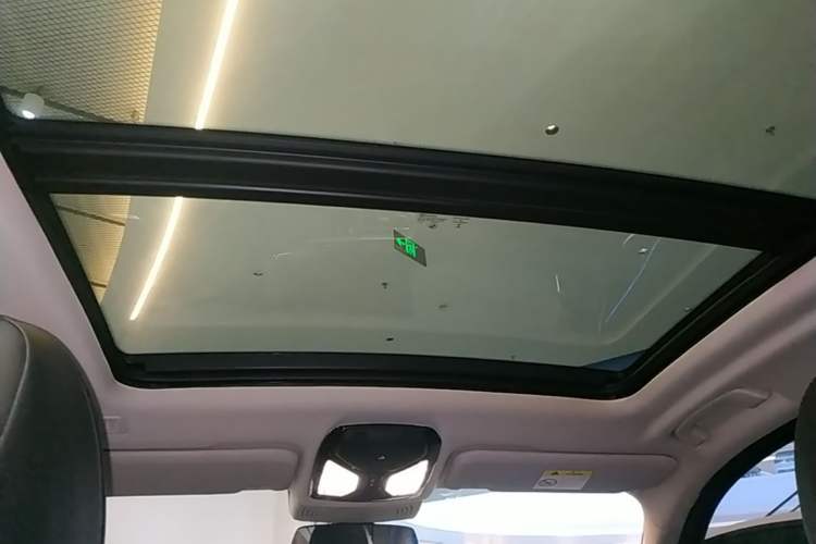 Used BMW iX3 2022 Leading Model Headliner