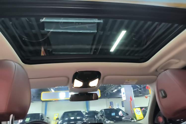Used BMW iX3 2022 Leading Model Headliner