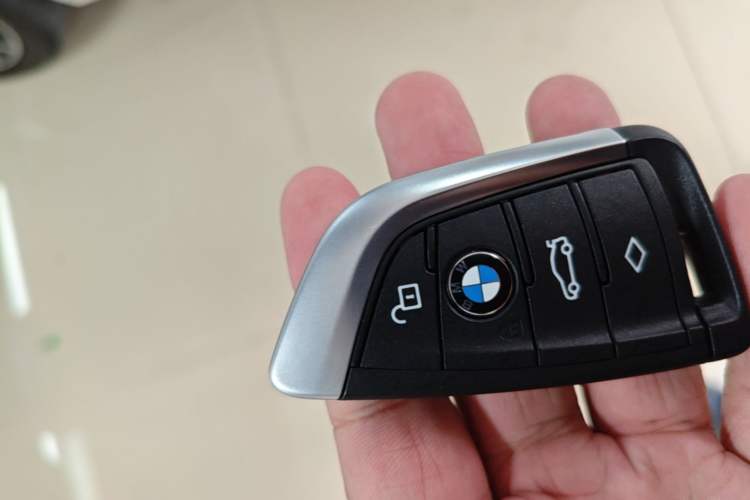 Used BMW iX3 2022 Updated Leading Version Interior 1