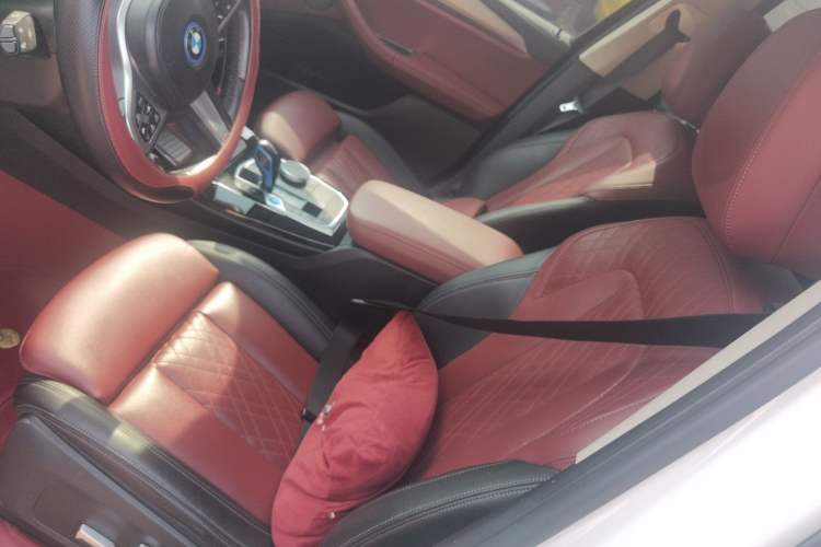 Used BMW iX3 2022 Leading Type Interior 1