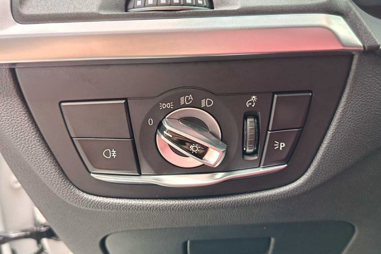 Used BMW iX3 2022 Leading Model Interior 12