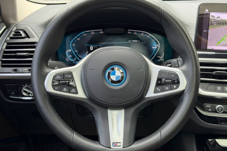 Used BMW iX3 2022 Leading Model Interior 2