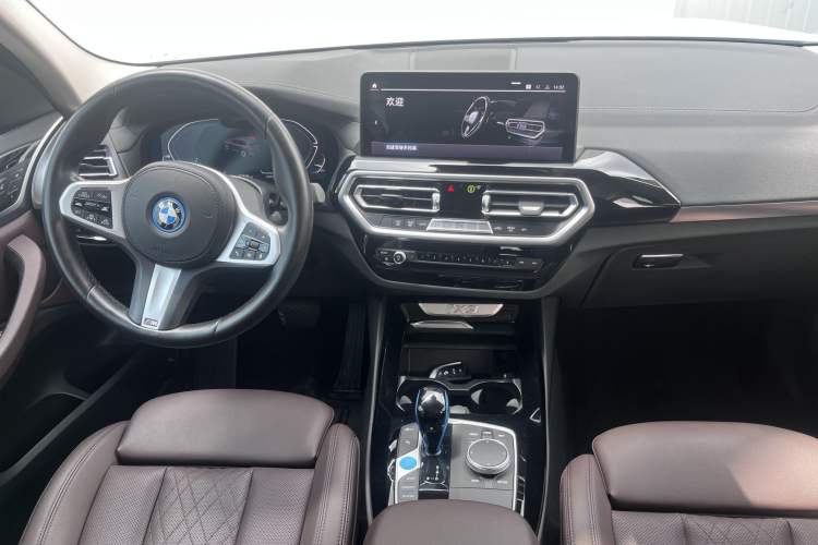 Used BMW iX3 2022 Leading Model Interior 3