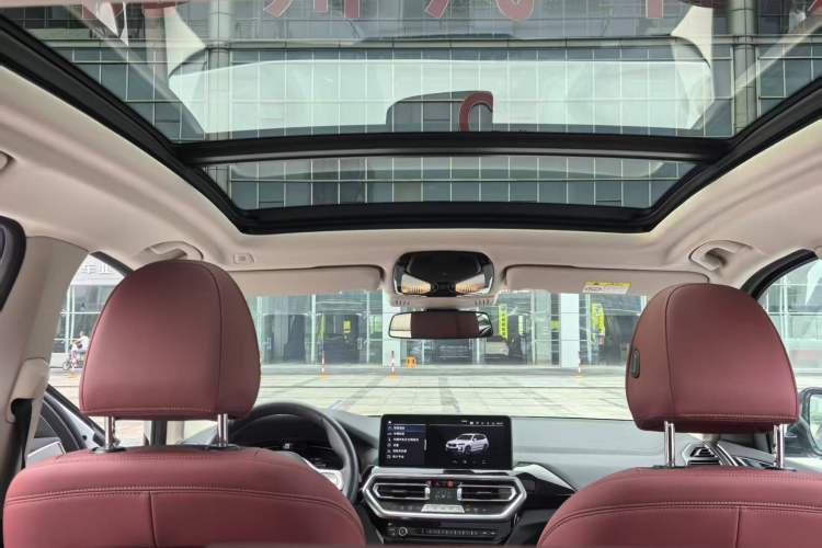 Used BMW iX3 2022 Leading Model Interior 3