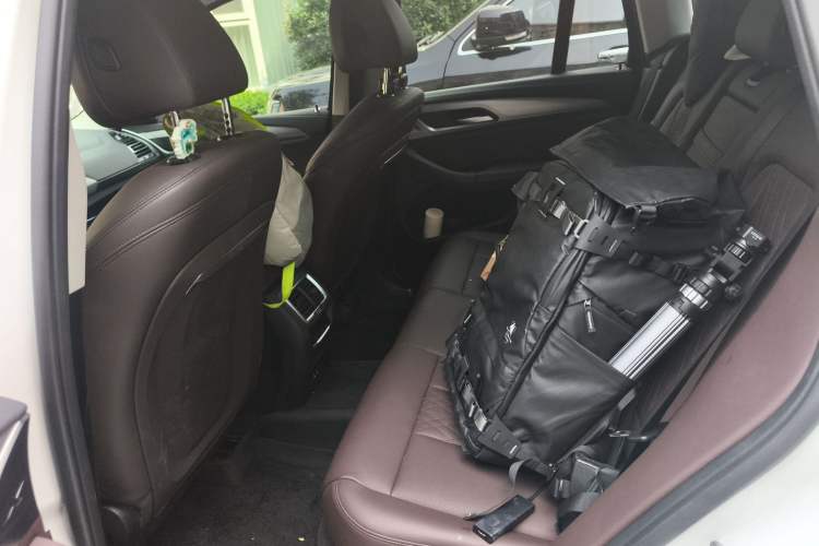 Used BMW iX3 2022 Leading Type Interior 4