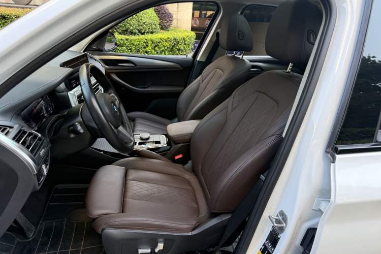 Used BMW iX3 2022 Updated Leading Type Interior 7
