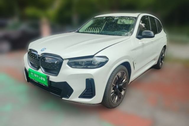 BMW iX3 2022 Updated Leading Type usado