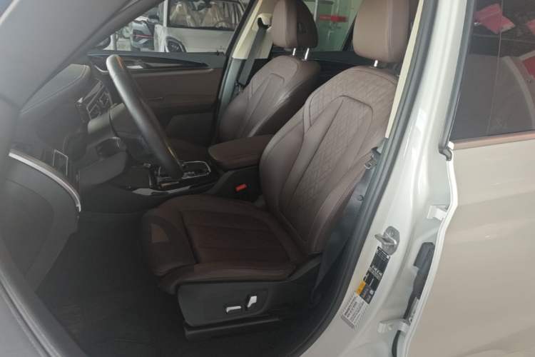 Used BMW iX3 2022 Updated Leading Version Left Front Seat
