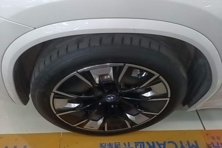 Used BMW iX3 2022 Leading Type Left Front Wheel Hub