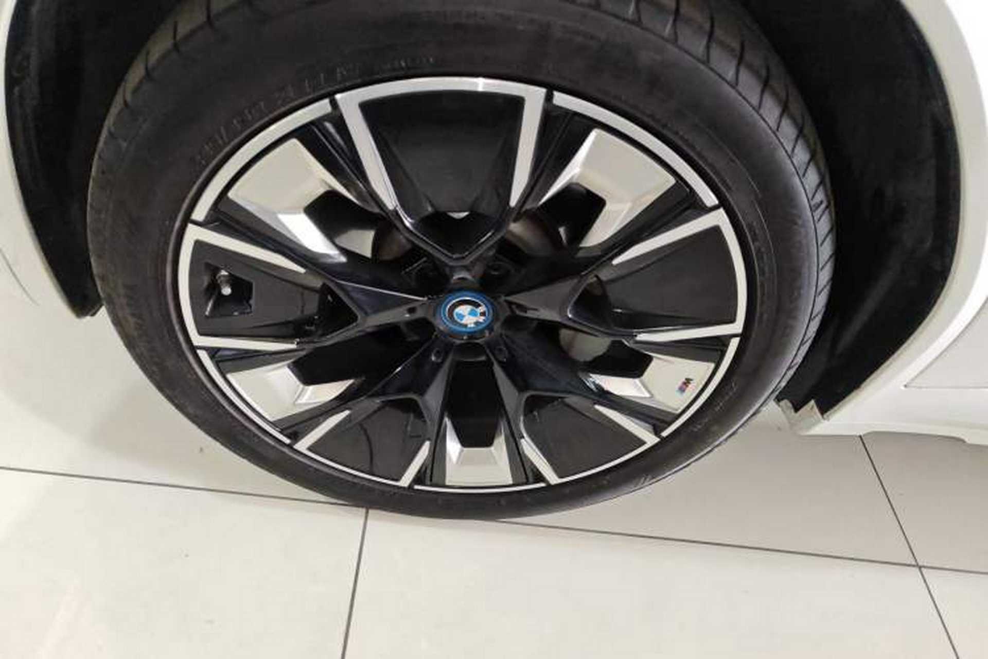 Used BMW iX3 2022 Leading Type Left Front Wheel Hub