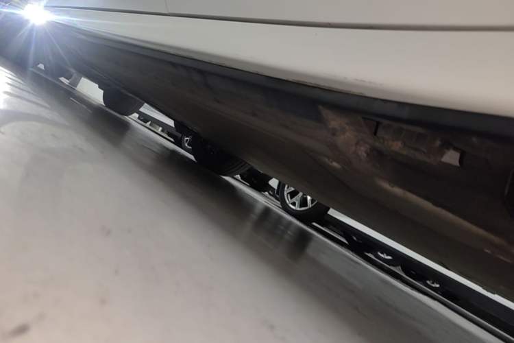 Used BMW iX3 2022 Updated Leading Version Left Side Sill