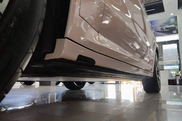 Used BMW iX3 2022 Updated Leading Type Left Side Sill